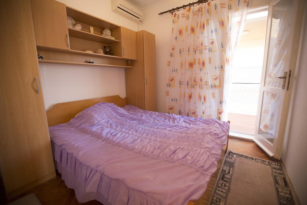"Azzurra Apartments Molunat Zimmer foto
