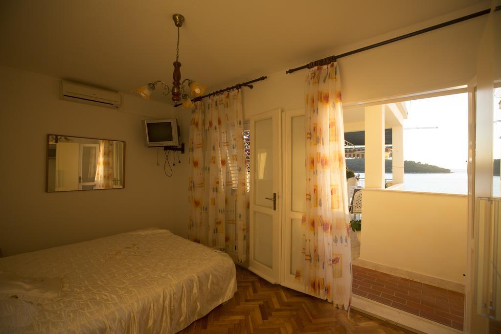"Azzurra Apartments Molunat Zimmer foto